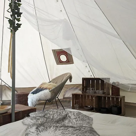 Luxussátor Glamping Grindhuset